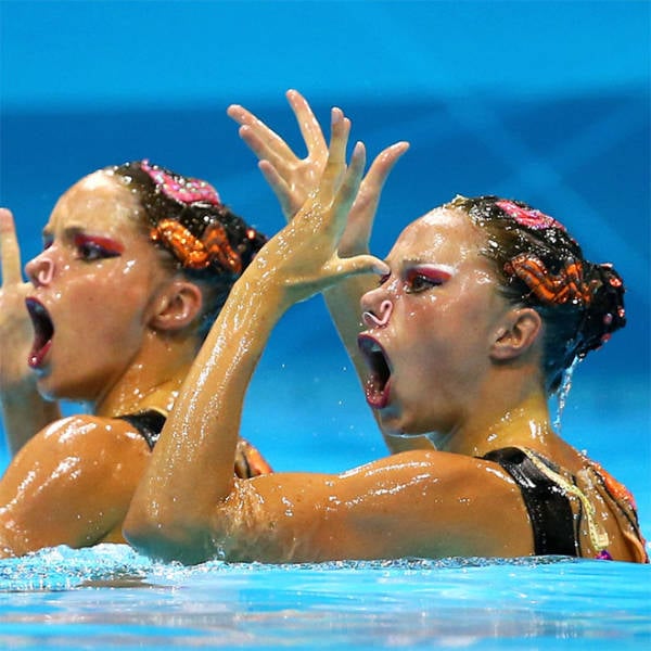 Never Take Photos Of Synchronized Swimming…