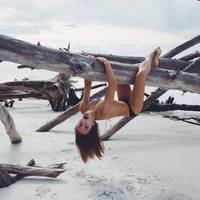 kelly brooks sexy gifs 37 gifs.html - 1 HD GIF | Premium Gallery 2015