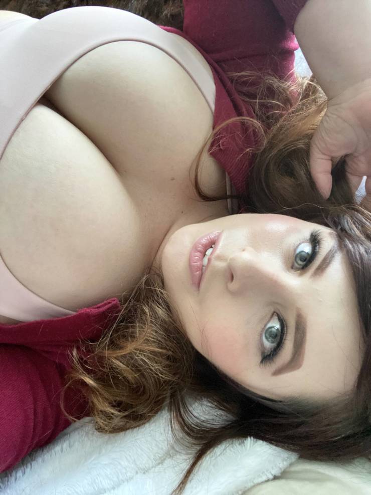 These Big Breasts Will Not Be Ignored!