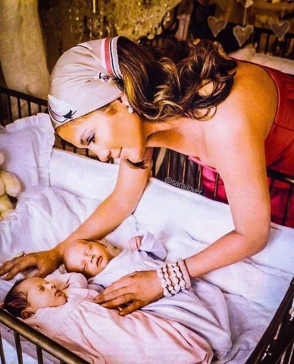 Fiery Facts About Jennifer Lopez