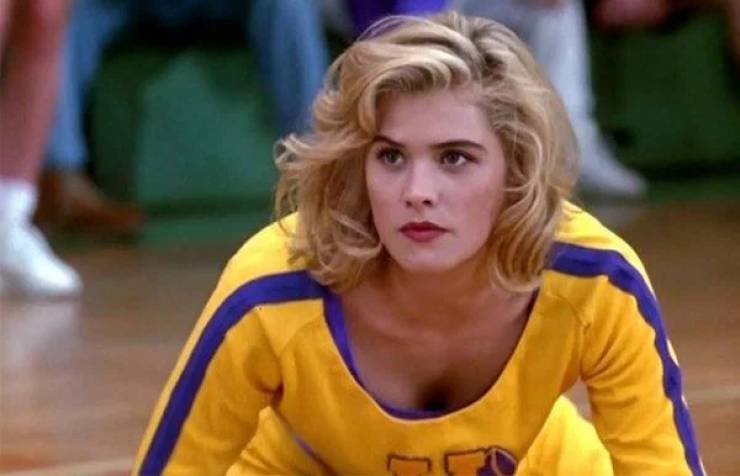 Do You Still Remember These Hot Celebs?