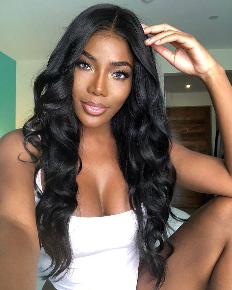 Girls + White Shirts = Win