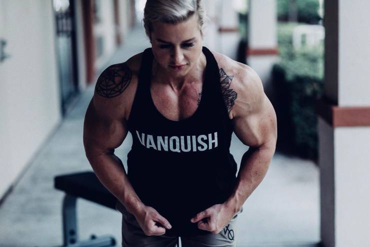 This Lady Is Kinda Jacked…