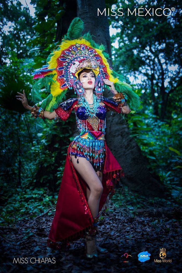 2020 “Miss Mexico” Contestants In National Dresses