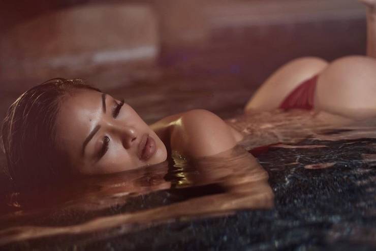 Be Careful, It’s Wet In Here!