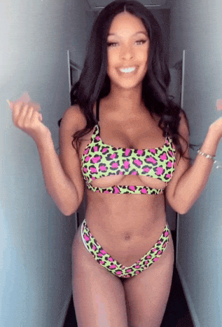 hot girls are here for you 48 gifs 2.html - 1 HD GIF | Premium Gallery 2021