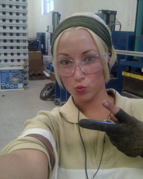 Plastic Surgery Fanatic Revealed Her Pre-Surgery Photos