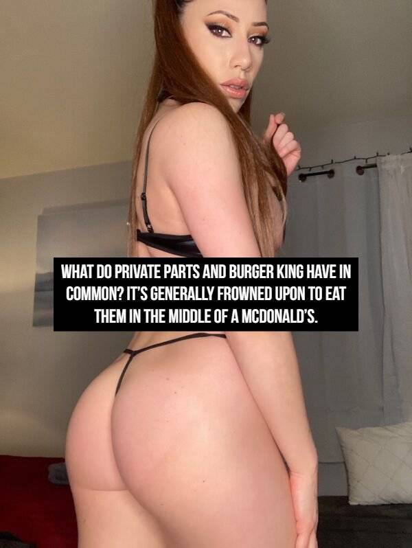 These Girls Have Some Jokes For You!