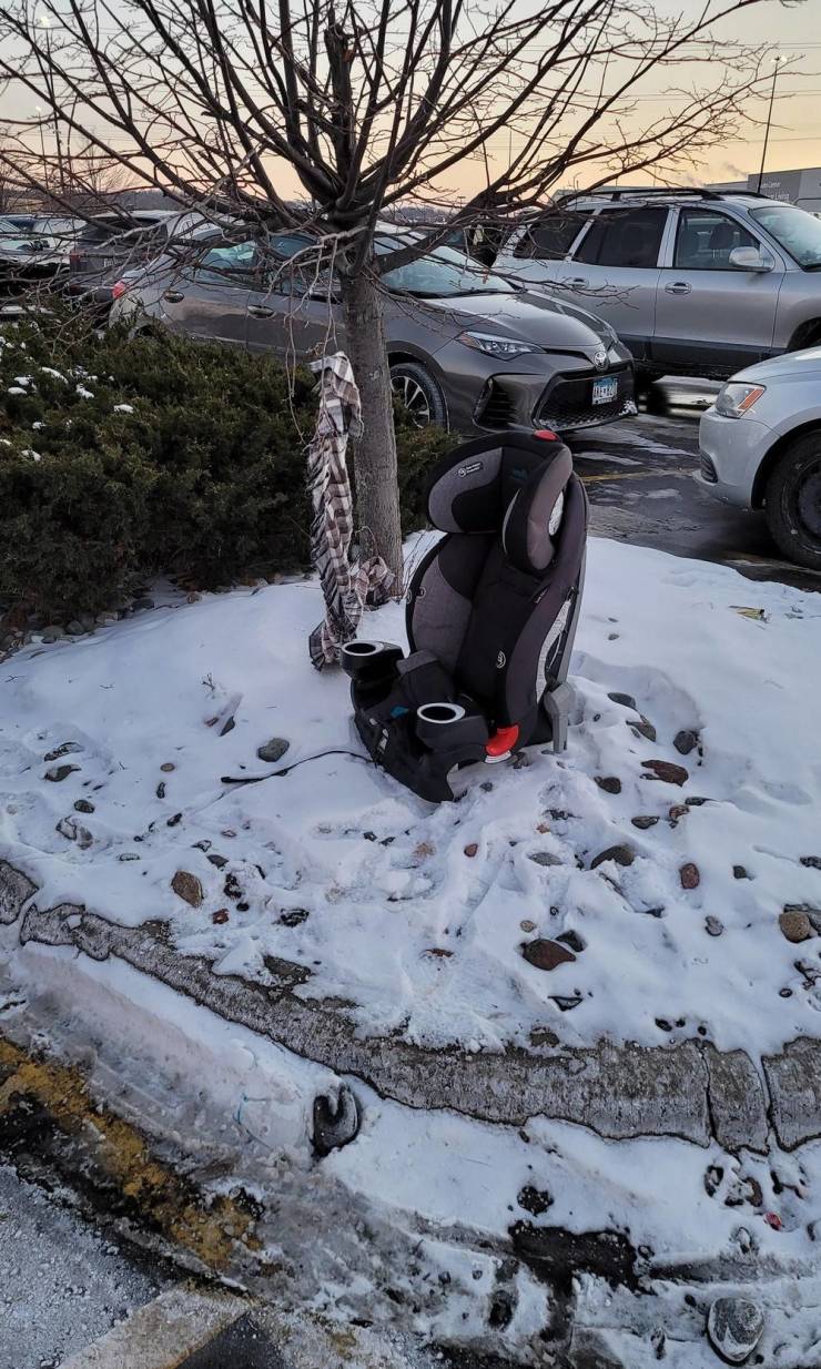 “Walmart” Visitors Are Something Else…