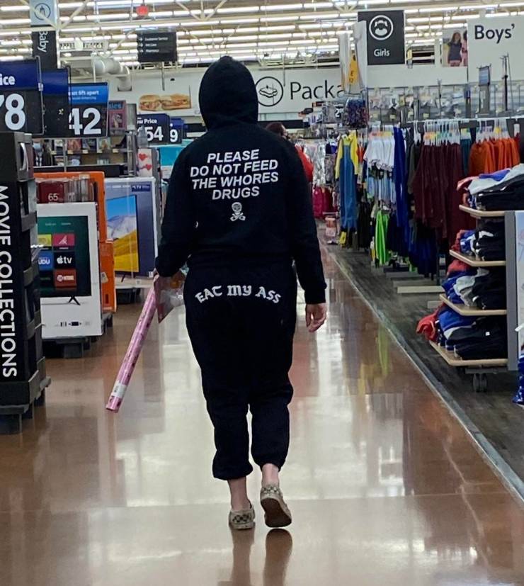 “Walmart” Visitors Are Something Else…