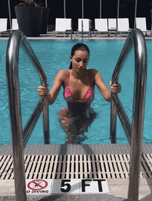 hot girls are here for you 42 gifs 7.html - 1 HD GIF | Premium Gallery 2021