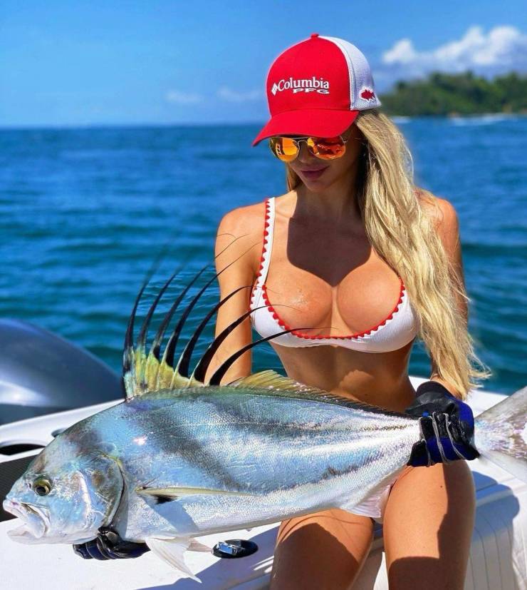 These Fishergirls Are Reeling In Hot!