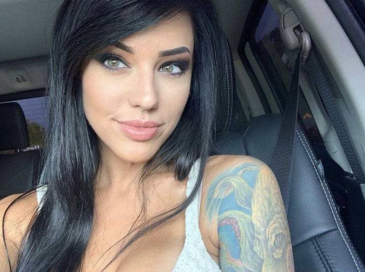 Don’t Drive While Taking These Selfies!