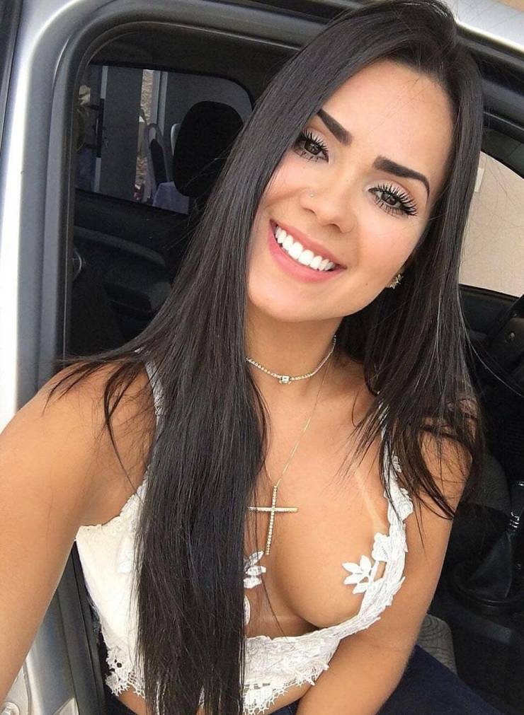 Don’t Drive While Taking These Selfies!