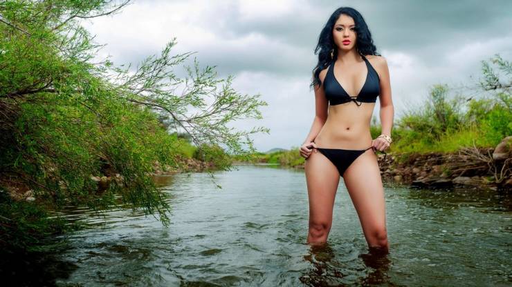 These Girls Are So Wet!