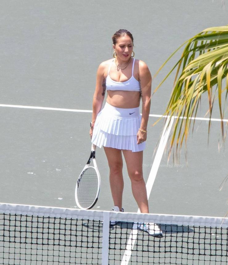 Lady Gaga On The Tennis Court