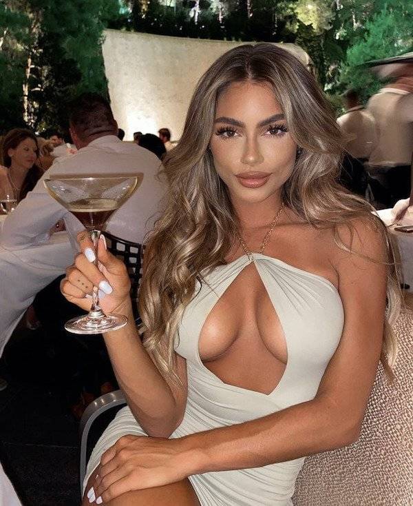 These Memes Are Already Drunk…