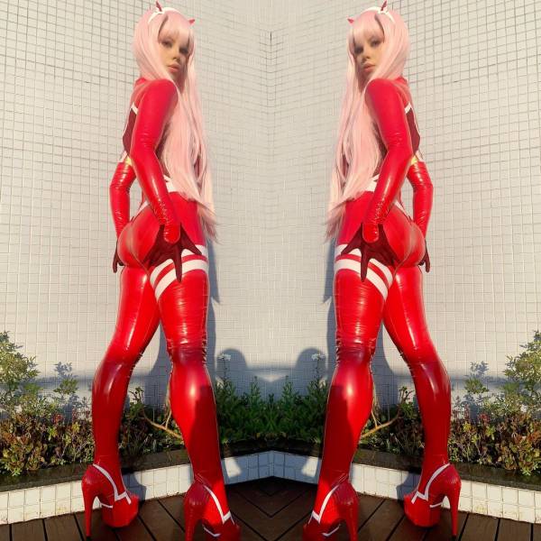 Even More Sexy Cosplay!