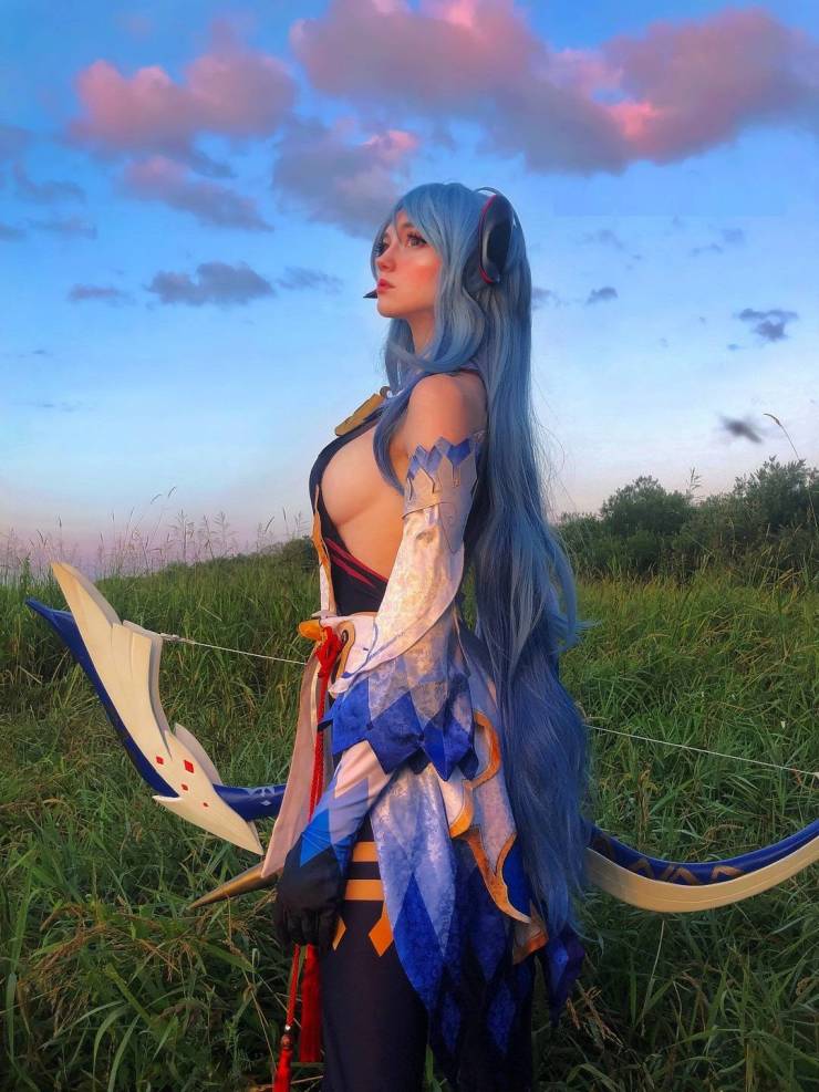 Even More Sexy Cosplay!