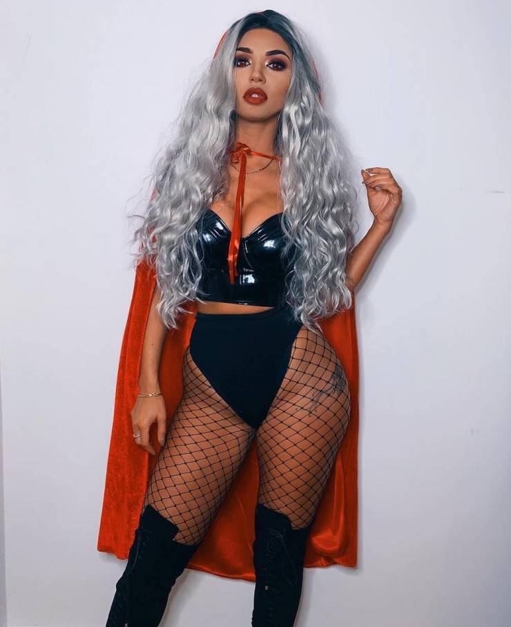 Bring In The Fishnets And Mesh!