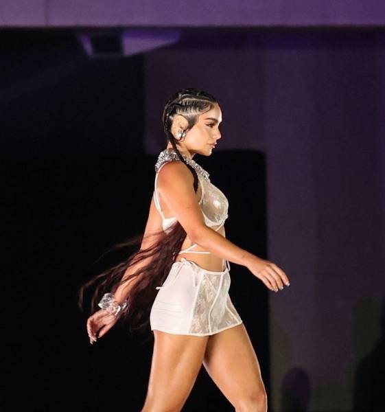 Vanessa Hudgens At Rihanna’s “Savage X Fenty” Show