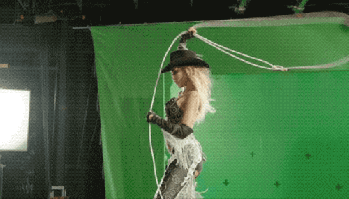 Jessica Alba Is REAL Hot!