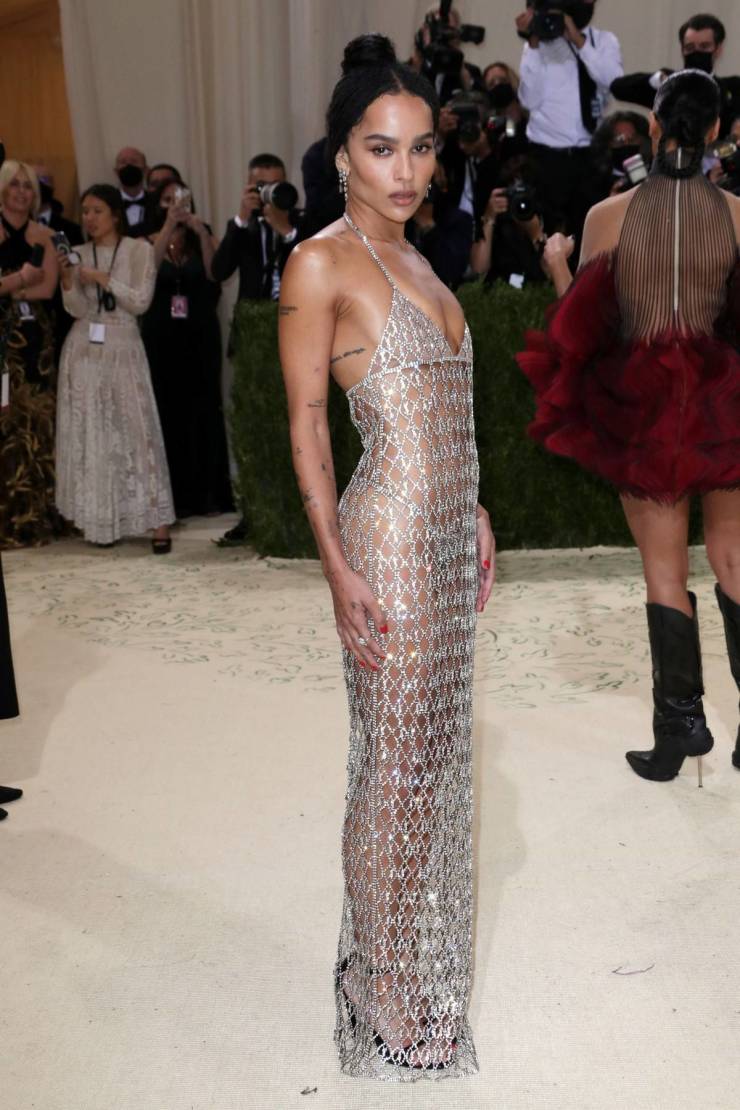 Zoe Kravitz In A Revealing Outfit