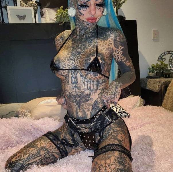 Tattoo Model Complained About Receiving Too Many Negative Comments