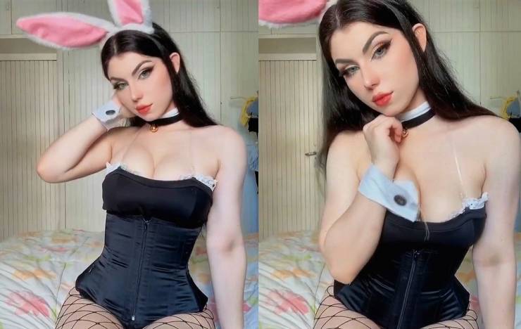 Fishnets And Mesh! It’s So Sexy!