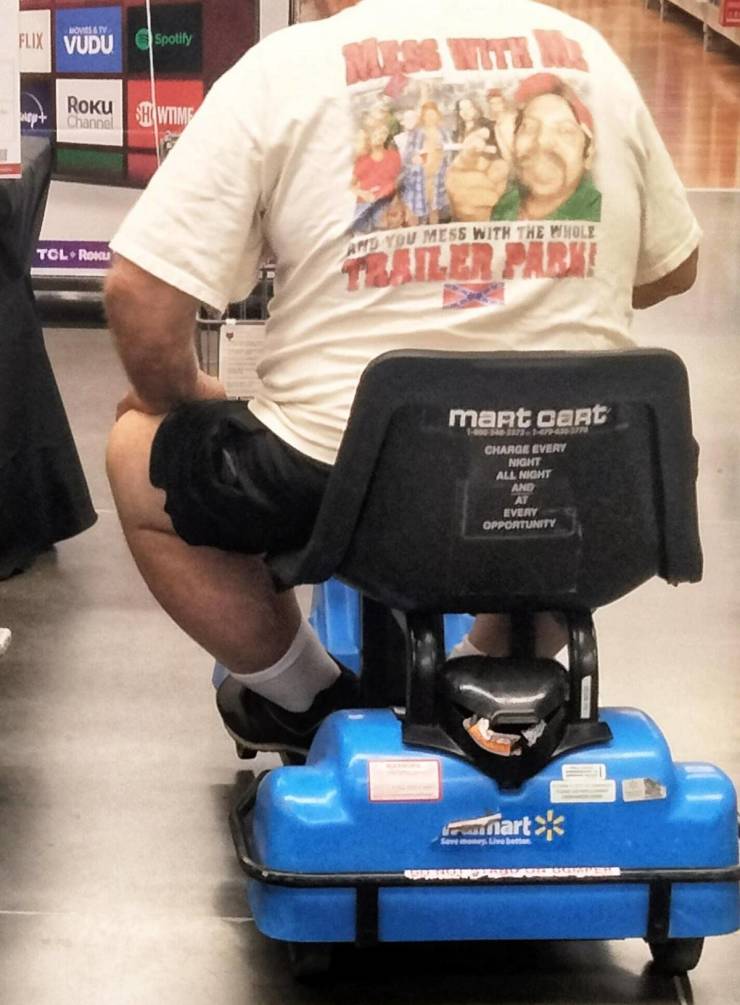 “Walmart” And Its Crazy Customers
