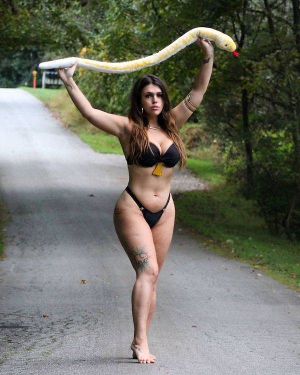 Josie Marcellino’s Sexy Halloween Costumes