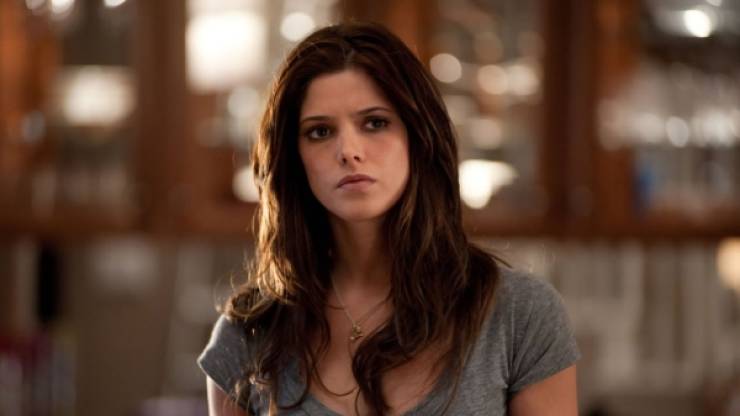 Hollywood’s Hottest Brunettes!