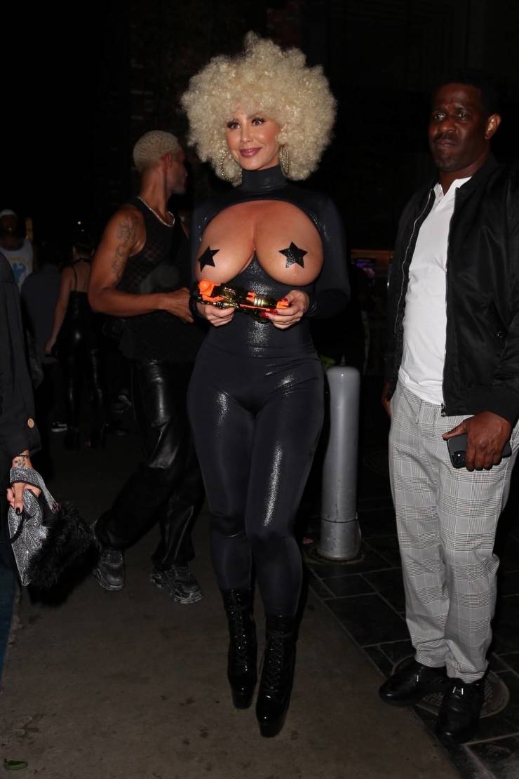 Amber Rose In A Sexy Outfit