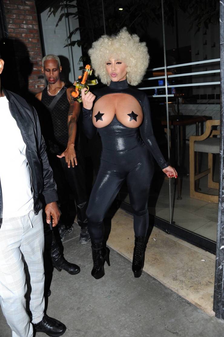 Amber Rose In A Sexy Outfit