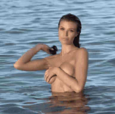 water girls looks great 33 gifs 2.html - 1 HD GIF | Premium Gallery 2021