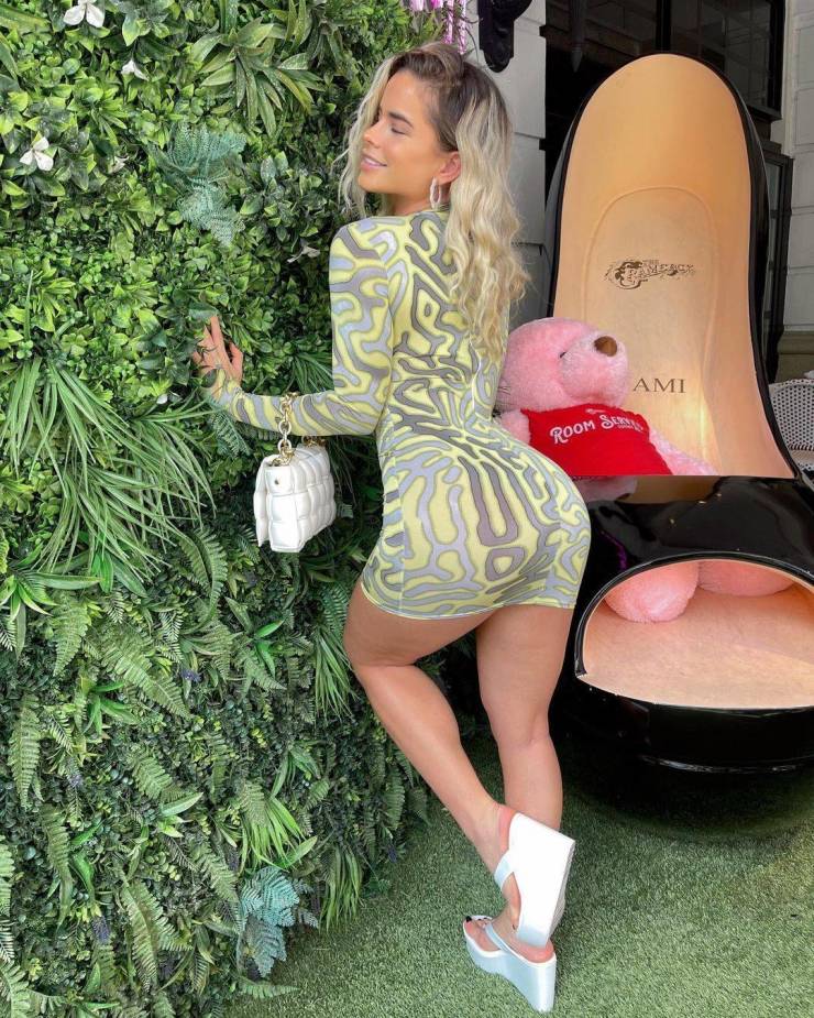 Oh My, Those Tight Dresses