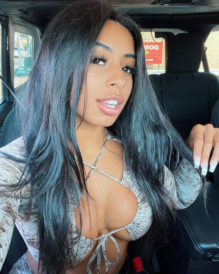 Let’s Go On A Sexy Drive!