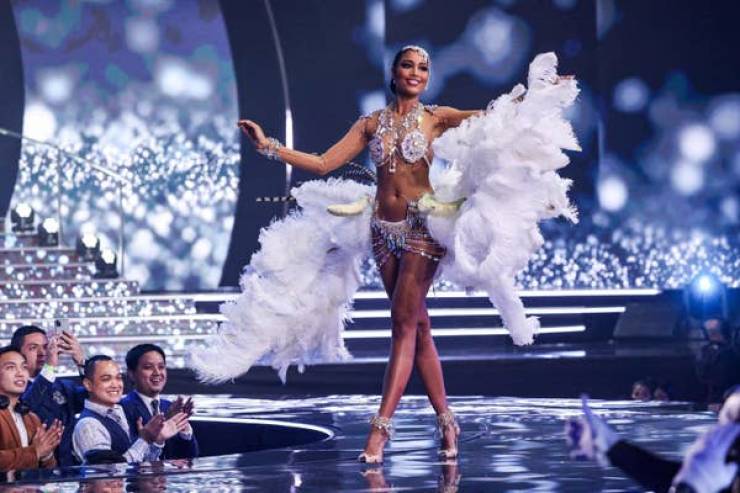 “Miss Universe” Contestants Wearing Their National Costumes