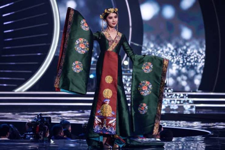 “Miss Universe” Contestants Wearing Their National Costumes