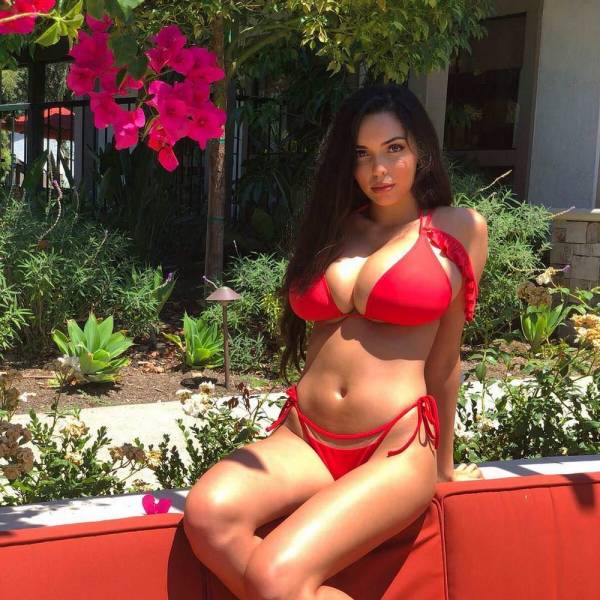 Those Tops Are Bursting!