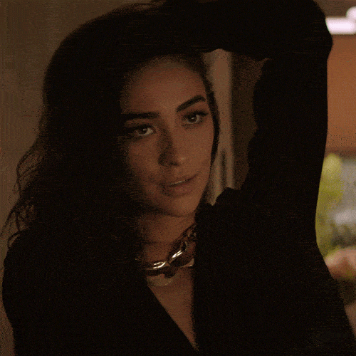 shay mitchell the canadian hottie 19 gifs 2.html - 1 HD GIF | Premium Gallery 2022