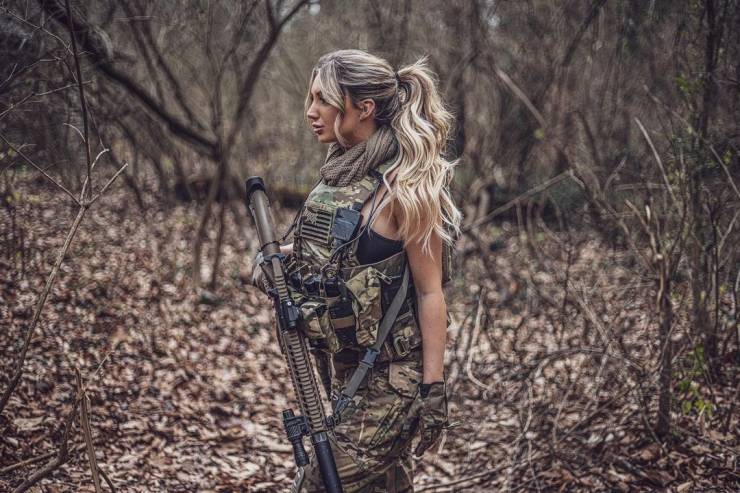 U.S. Army Sergeant Becomes A Porn Actress Because She Wanted “New And Exciting Experiences”