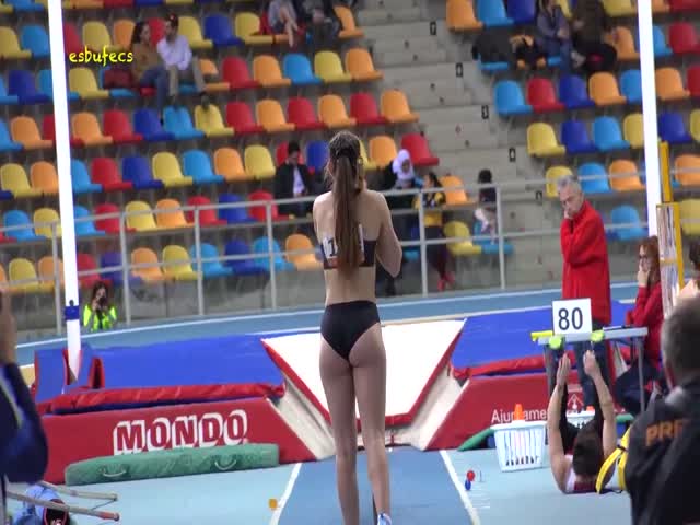 Women’s Pole Vault Is Spectacular!