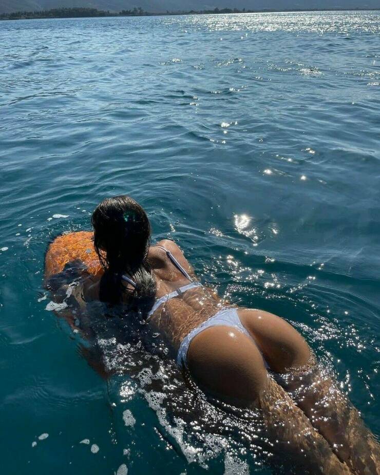 A Booty-full Collection Of Girls