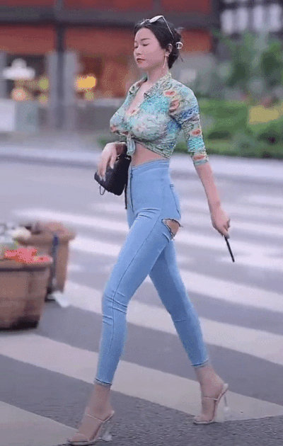 hot girls are here for you 42 gifs 4.html - 1 HD GIF | Premium Gallery 2022