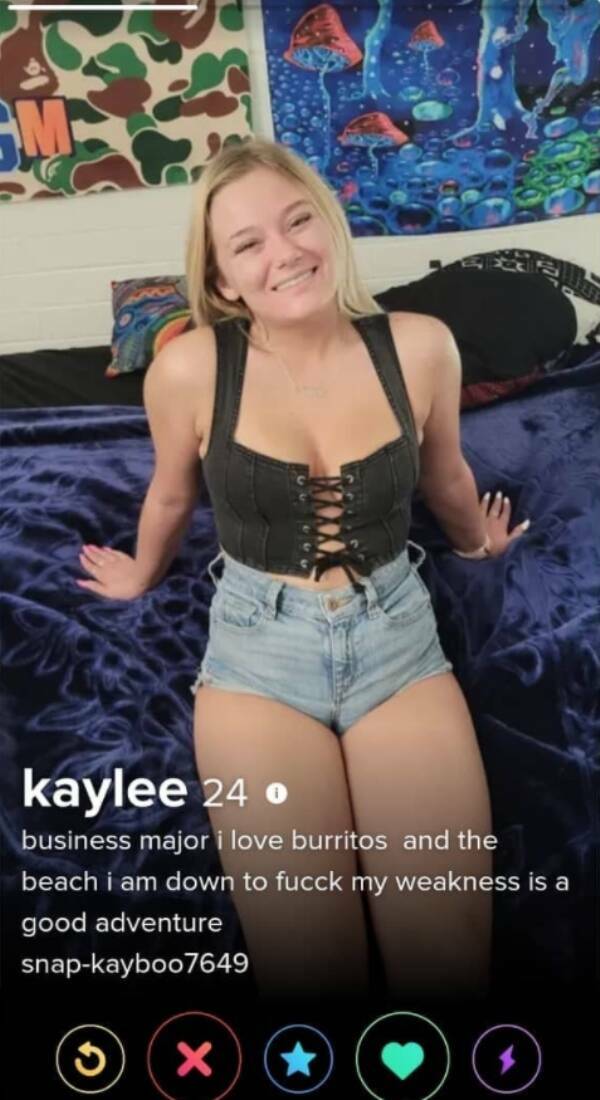 “Tinder” Has No Idea What Shame Is…