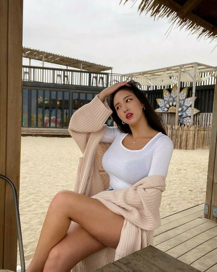 Some Asian Hotness For You!