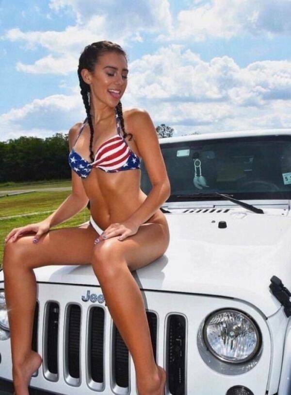 American Women – So Sexy, So Independent!