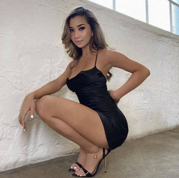 theres nothing longer than these legs 59 pics 3.html - 59 HD Photos | Premium Gallery 2022