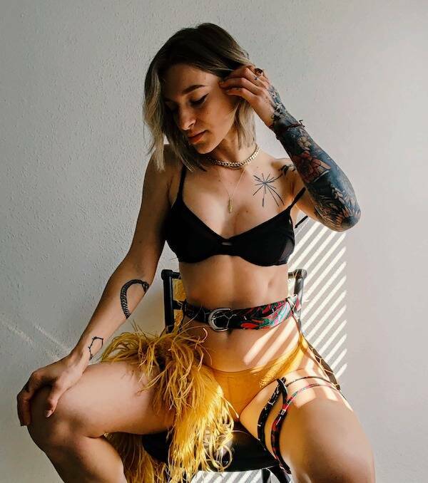 tattooed and sexy 66 pics 16.html - 66 HD Photos | Premium Gallery 2022